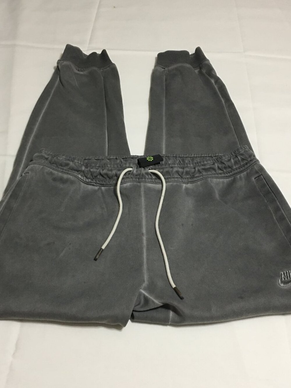 Nike Sportswear Men’S Jersey Pants Medium Gray Sweatpants Jogger